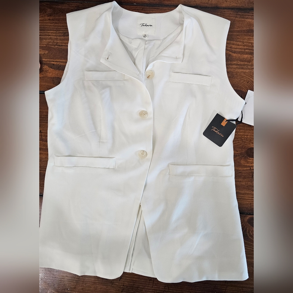 Takara Lined Ivory Button-Down Vest W/Pockets Women's Size Medium NWT